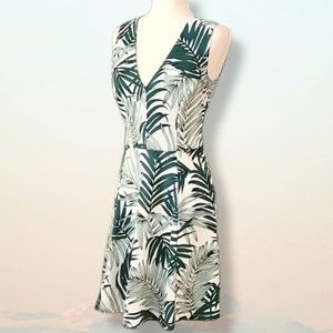 H&M Boho Green Leaf Fit & Flare Sprung Summer Dress, size Medium